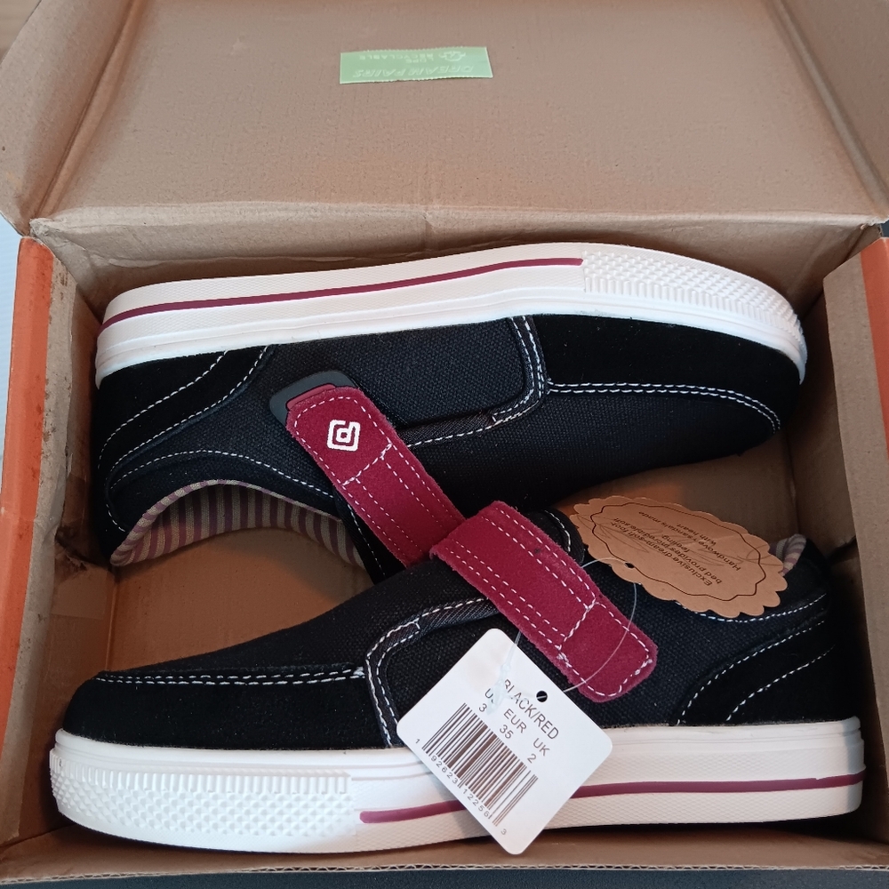 Dream Pairs Size 3 New Black